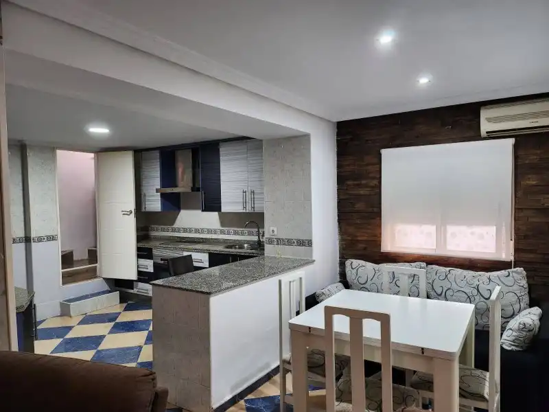 Cocina de Casa o chalet en venta en Cáceres con Aire acondicionado, Jardín privado y Terraza