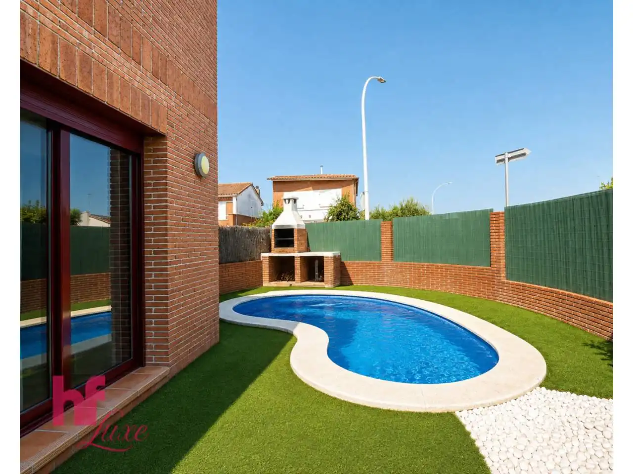 Piscina de Casa adosada en venta en Lliçà de Vall con Aire acondicionado, Calefacción y Jardín privado