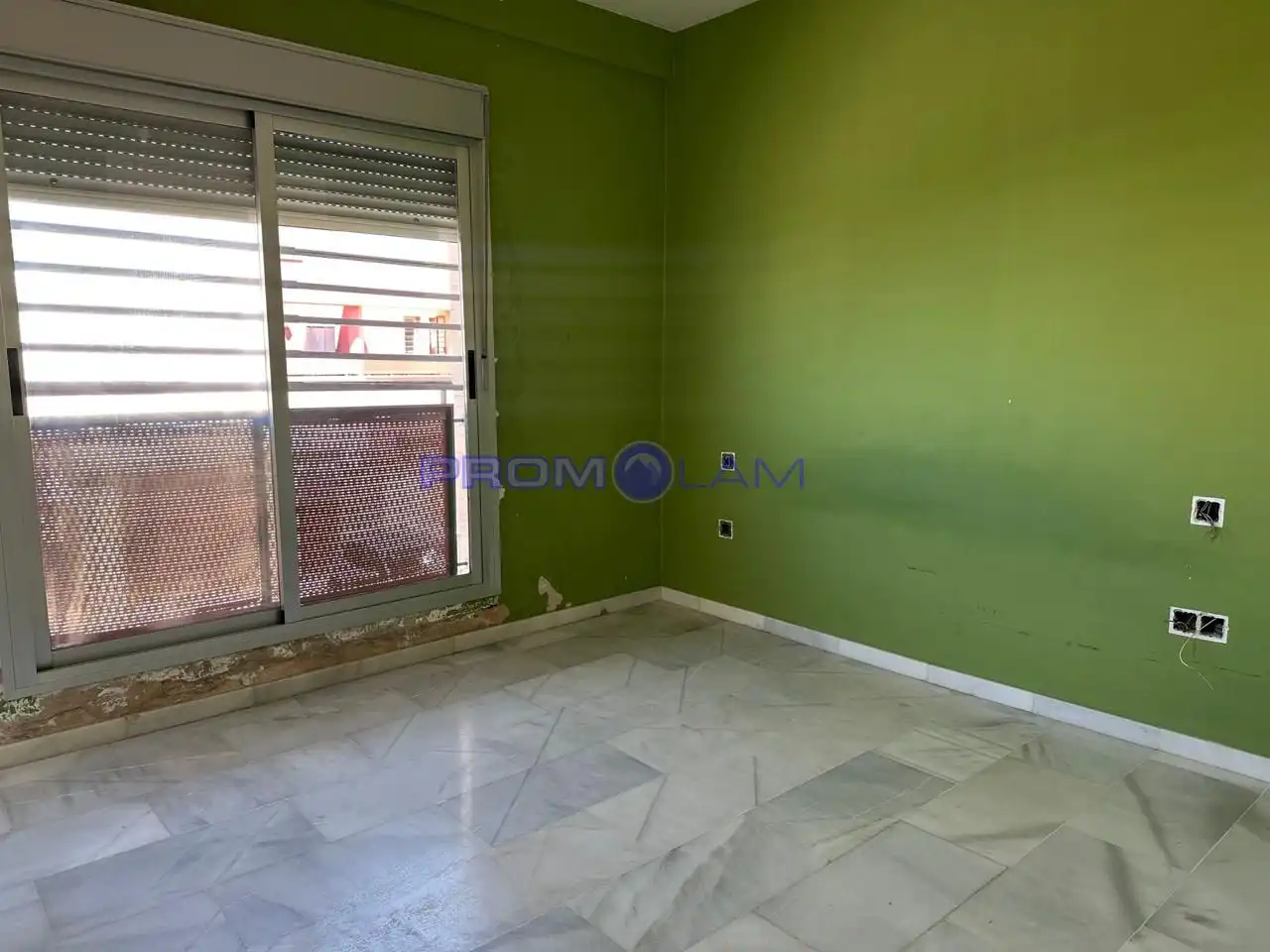 Dormitori de Casa o xalet en venda en Bollullos de la Mitación amb Jardí privat i Terrassa