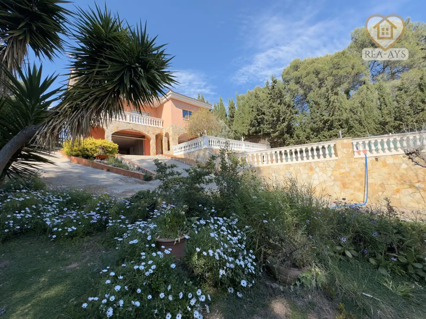 Jardí de Casa o xalet en venda en Vallirana amb Calefacció, Jardí privat i Terrassa