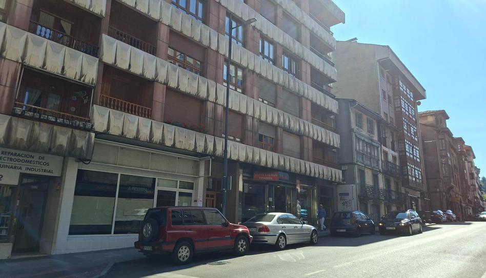 Foto 1 de Dúplex en venda a Calle Calle Uría, Cangas del Narcea, Asturias