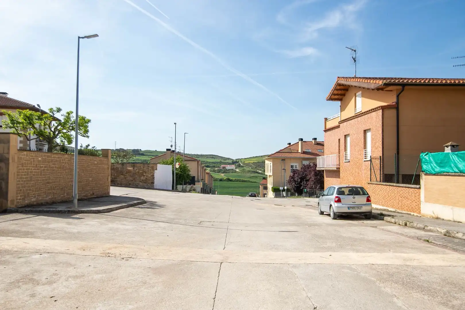 Parking de Casa adosada en venta en Mendigorria con Calefacción, Jardín privado y Amueblado