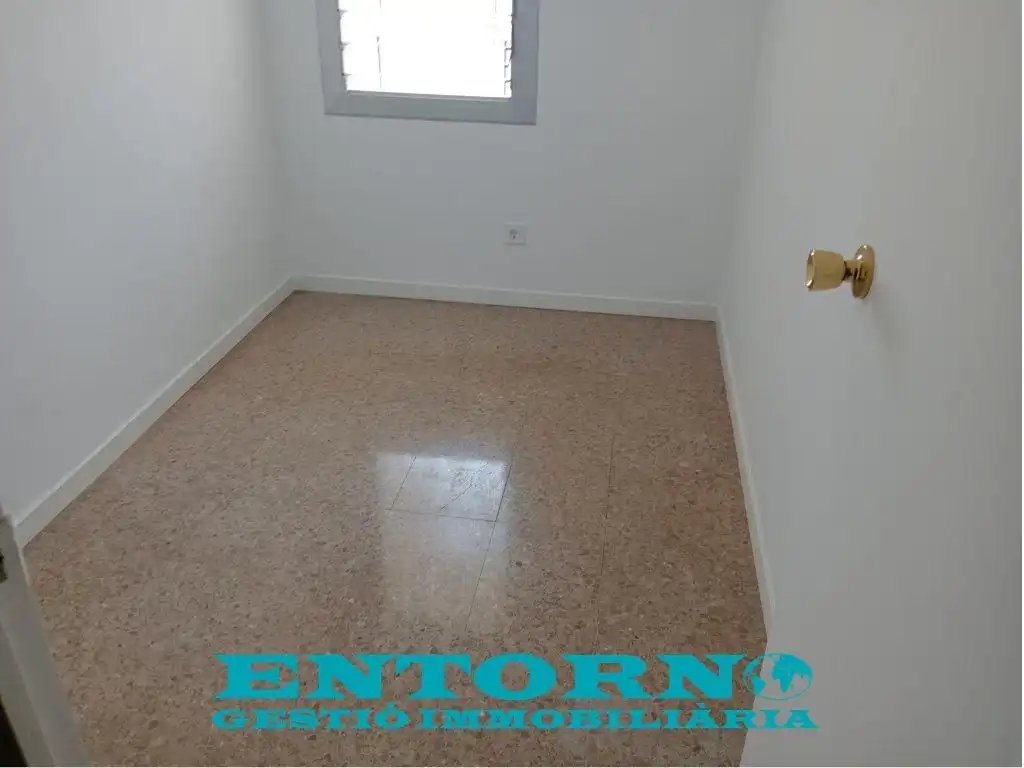 Bedroom of Flat for sale in Mollet del Vallès  with Air Conditioner, Terrace and Balcony