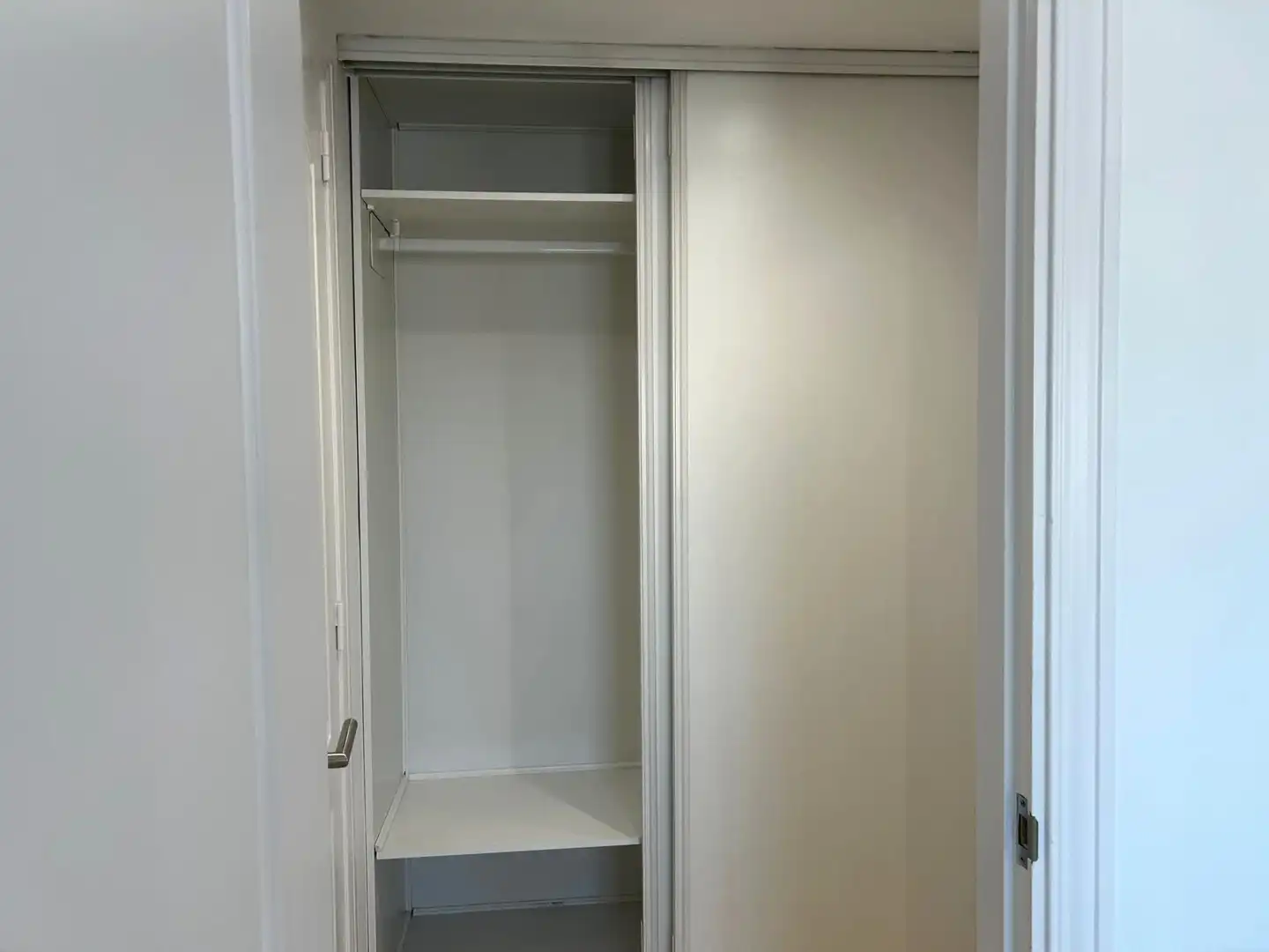 Habitación de Apartamento de alquiler en Madrid con Aire acondicionado y Calefacción