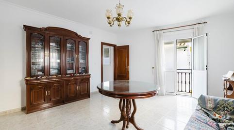 Foto 2 de Casa adosada en venta en C. Pio XII, Valle de Abdalajís, Málaga