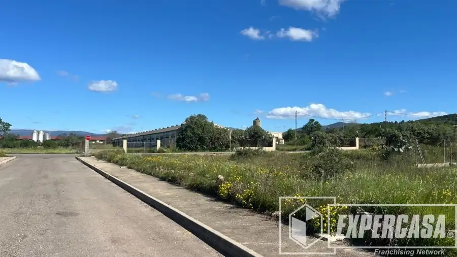 Terrenys i solars en venda a Vall d'Alba