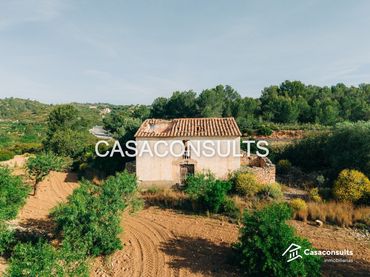 Maison rustique avec jardin à vendre à Useras /  Les Useres