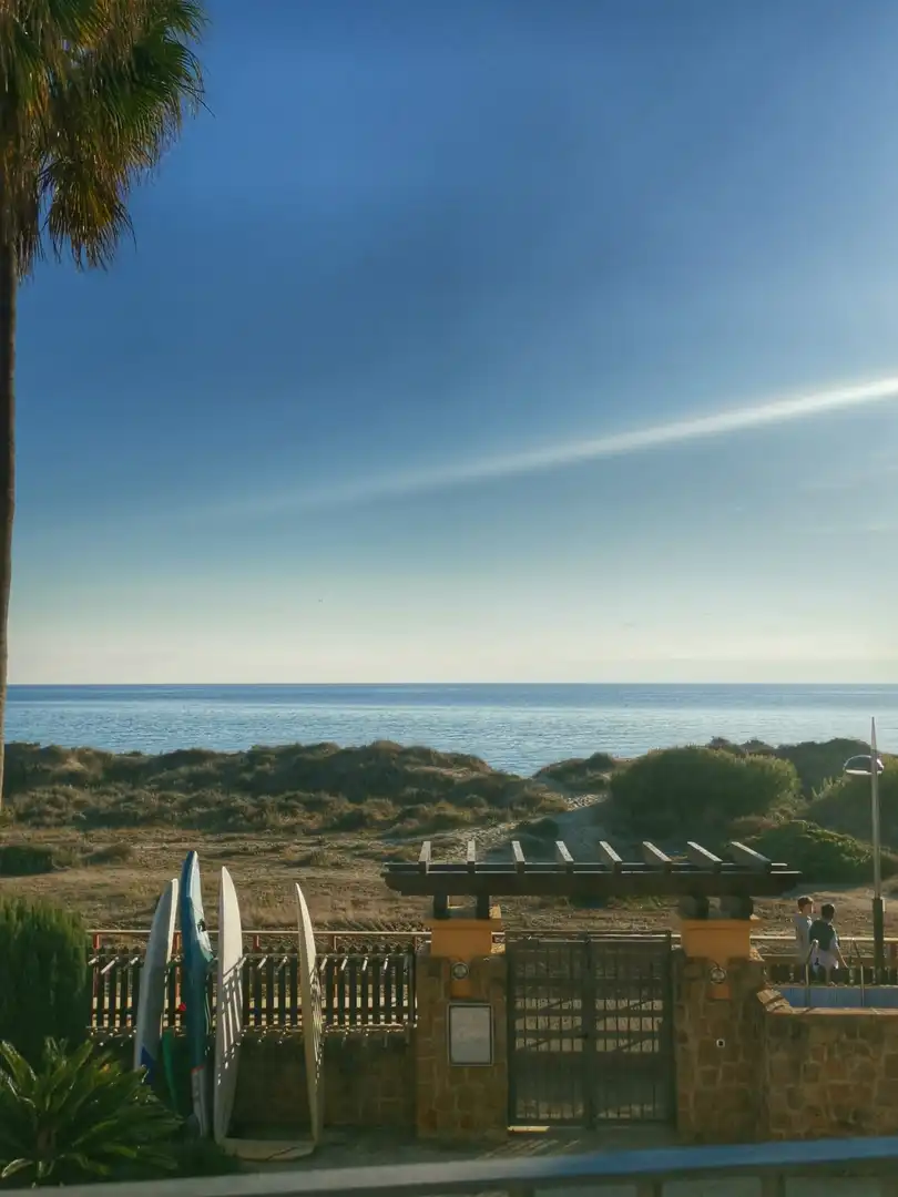 Vista exterior de Piso de alquiler en Marbella con Aire acondicionado, Terraza y Amueblado