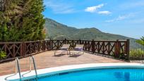 Garden of House or chalet for sale in Benahavís  with Terrace and Swimming Pool