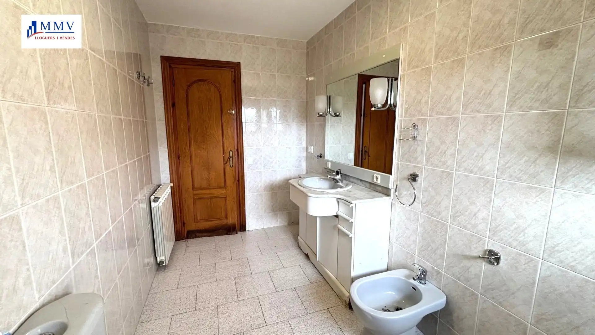 Bathroom of Houses for sale in Vilallonga de Ter  with Heating, Terrace and Storage room