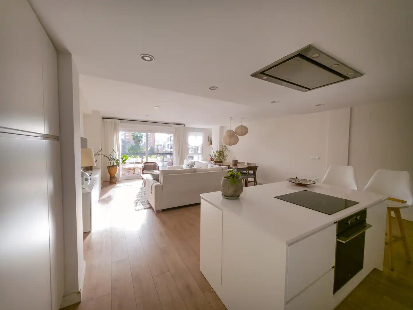 Living room of Apartments for sale in Sevilla  with Air Conditioner and Terrace
