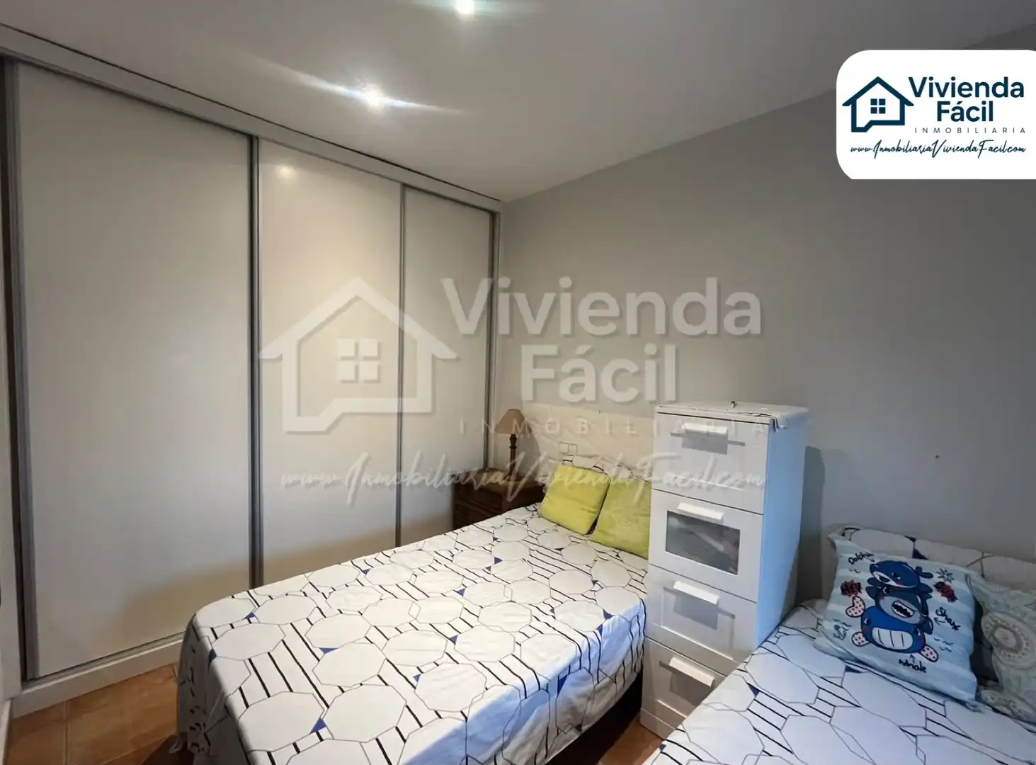 Dormitori de Pis en venda en Madrid amb Aire condicionat, Calefacció i Terrassa