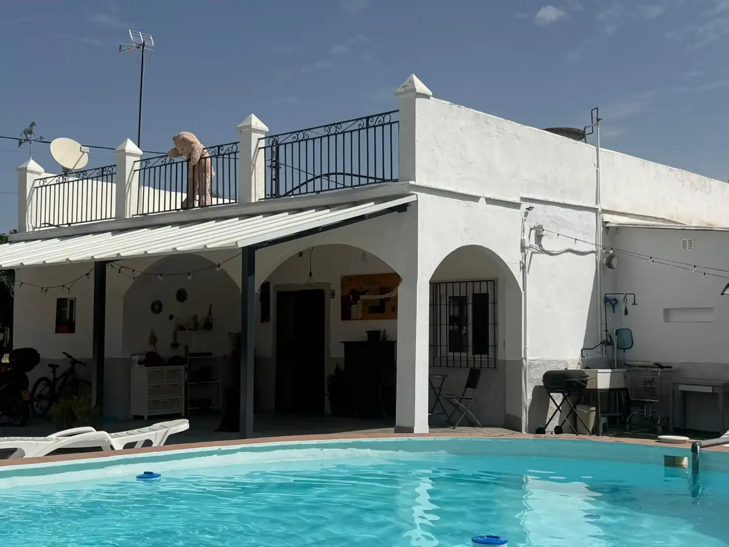 Piscina de Casa o xalet en venda en Utrera amb Jardí privat, Terrassa i Piscina