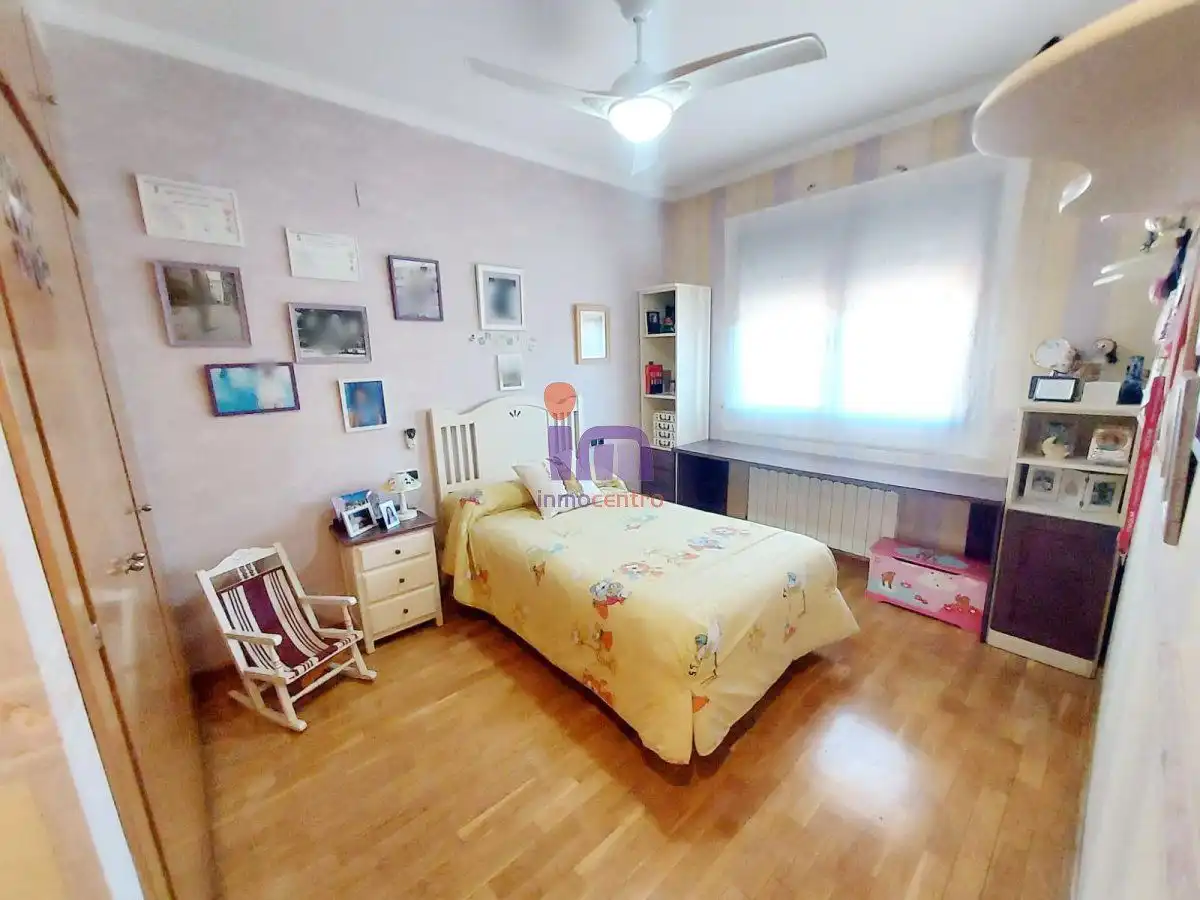 Chalet con piscina en venta en Valdepeñas, imagen 22