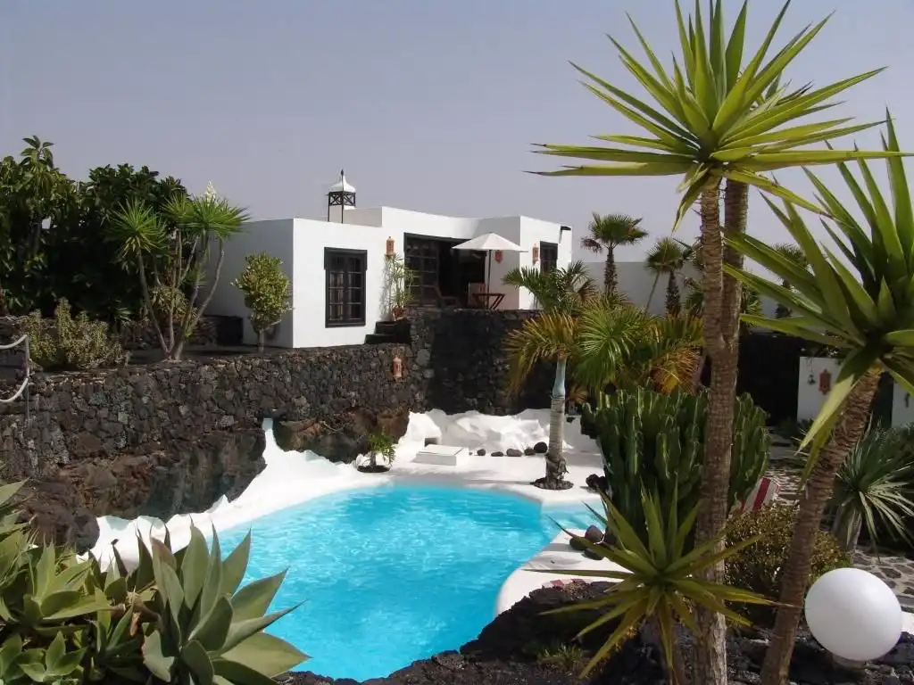 Vista exterior de Casa o chalet en venta en Teguise con Jardín privado, Terraza y Trastero