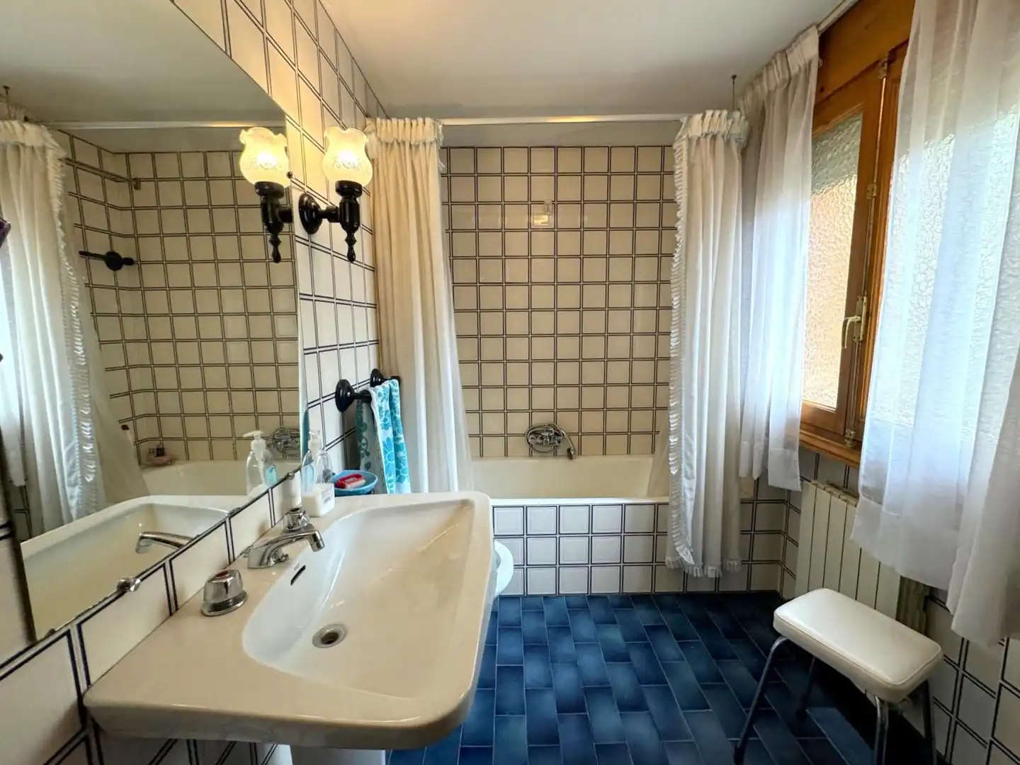 Casa adosada en venta en El Espinar pueblo