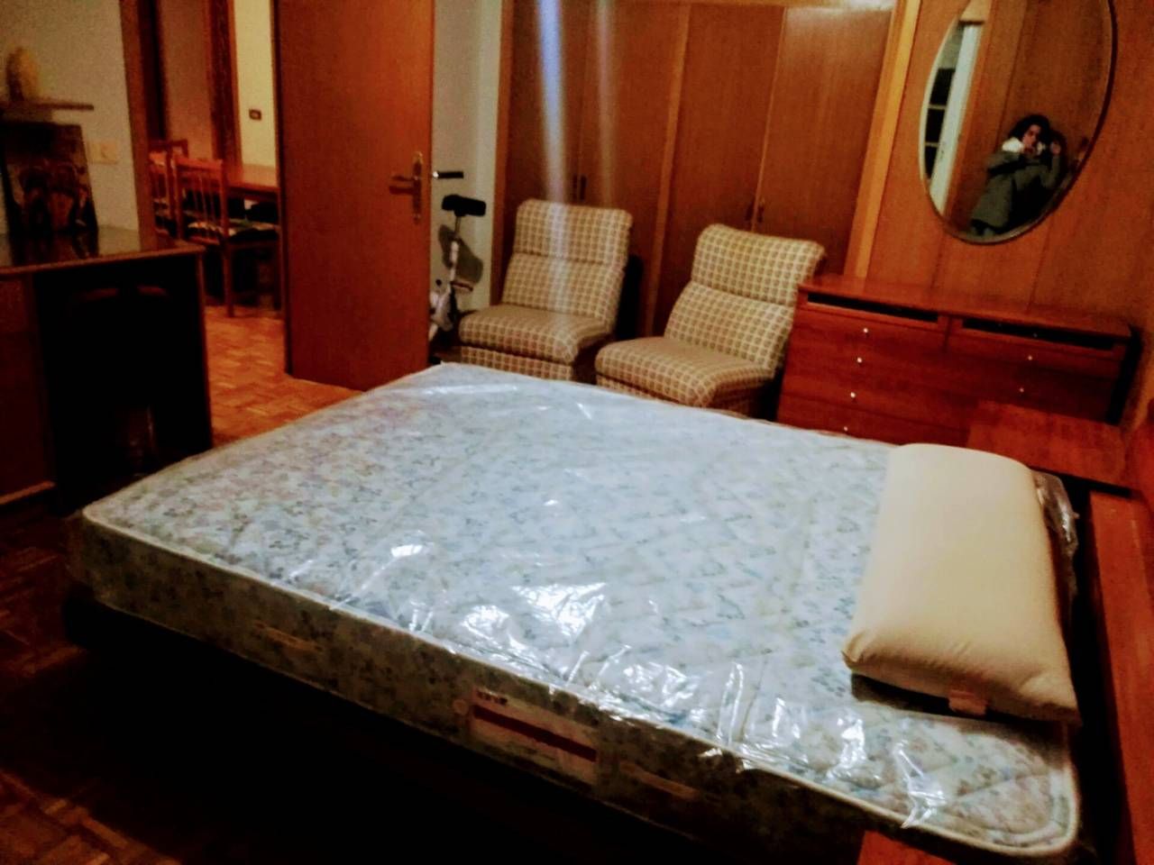 Bedroom of Apartment for sale in Burgos Capital  with Heating, Parquet flooring and Furnished