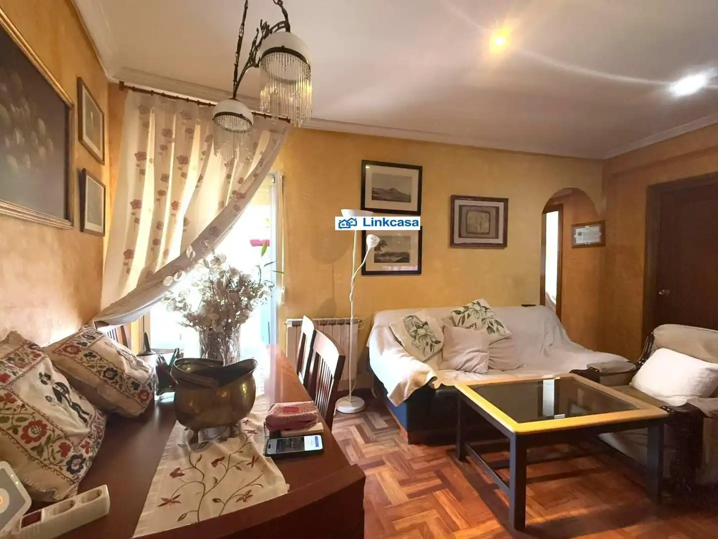 Sala de estar de Piso en venta en Madrid con Calefacción, Terraza y Alarma