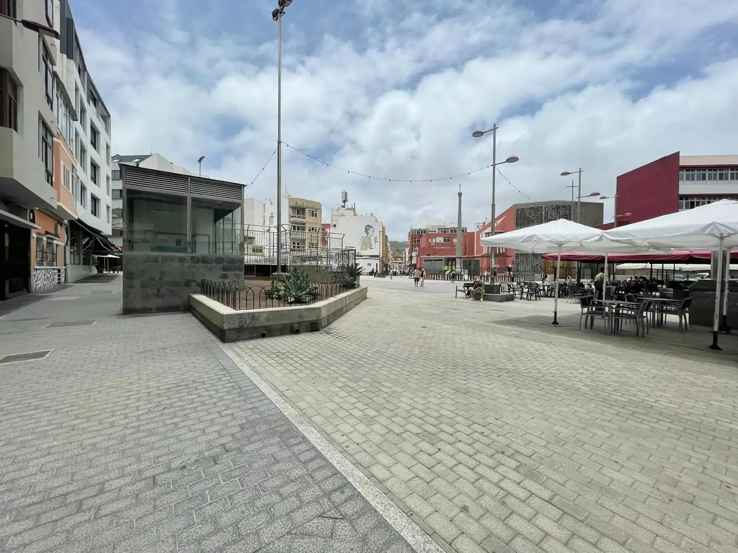 Außenansicht von Wohnung zur Miete in Las Palmas de Gran Canaria mit Privatgarten