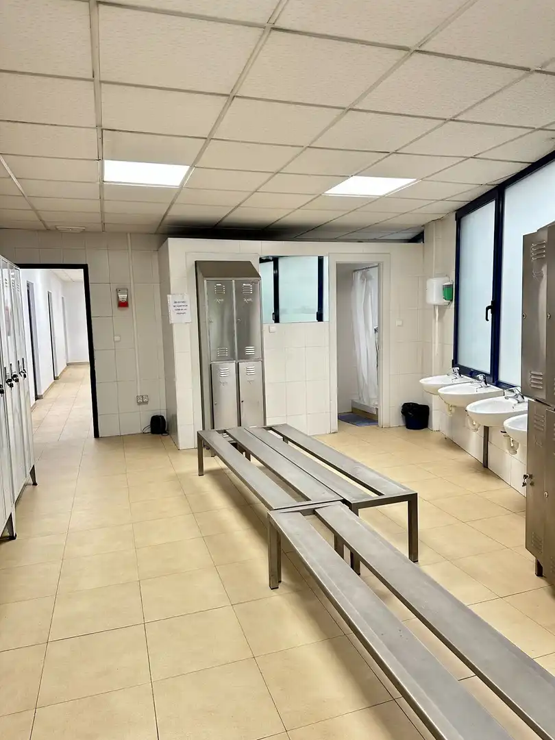 Baño de Nave industrial en venta en Santander