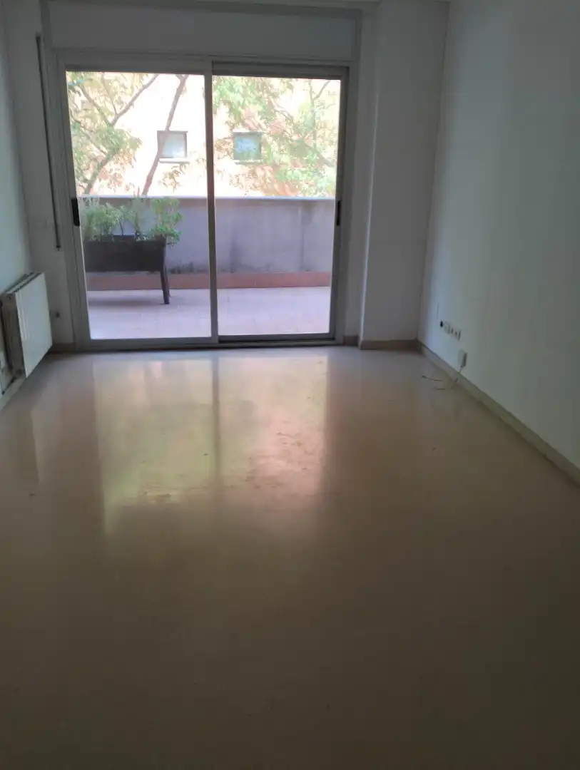 Piso de alquiler en Barcelona con Calefacción, Terraza y Horno