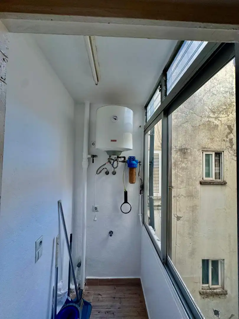 Terrasse von Wohnung zum Verkauf in  Palma de Mallorca mit Klimaanlage, Fernseher und Balkon