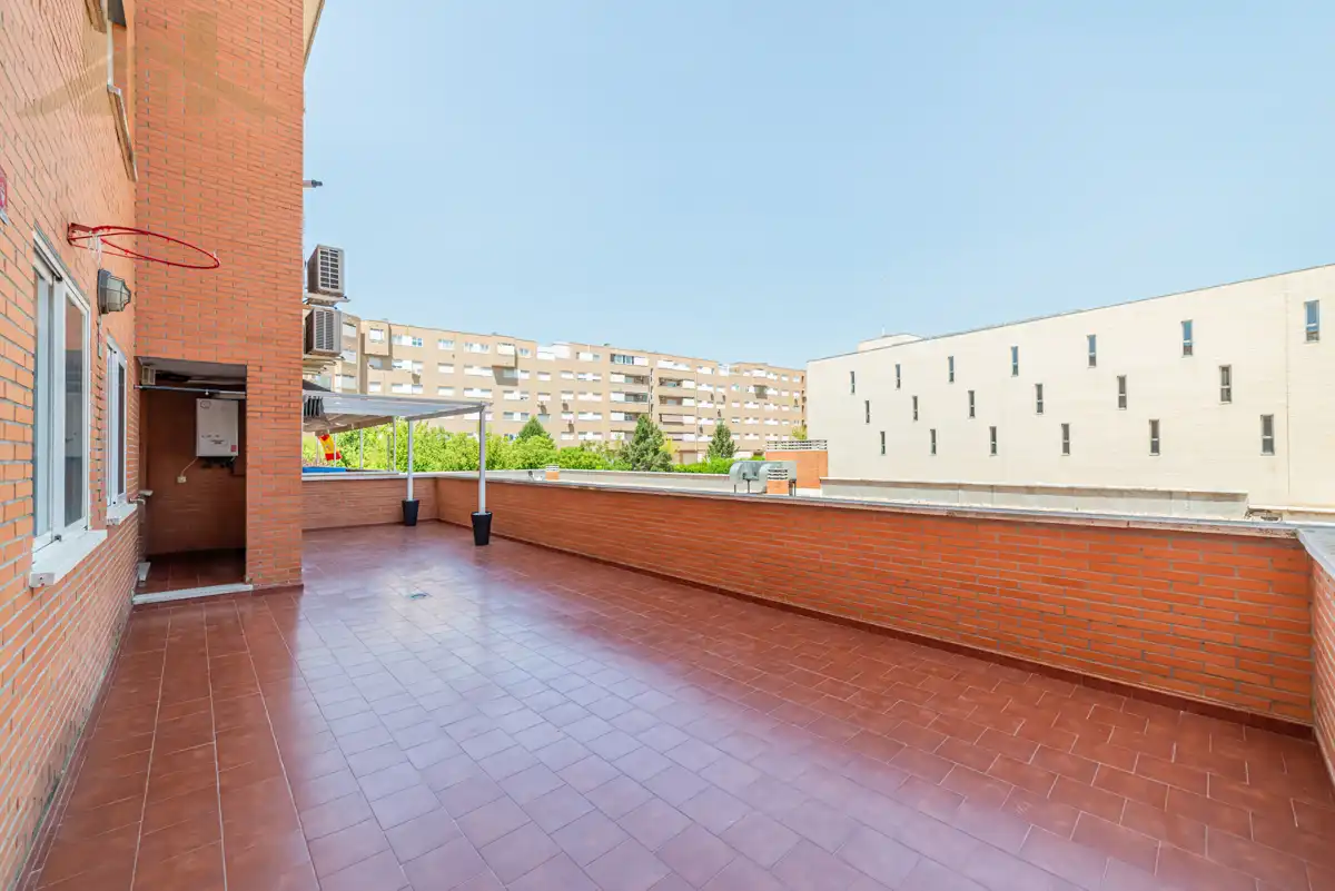 Terrasse von Wohnung zum Verkauf in Valdemoro mit Klimaanlage, Heizung und Parkett