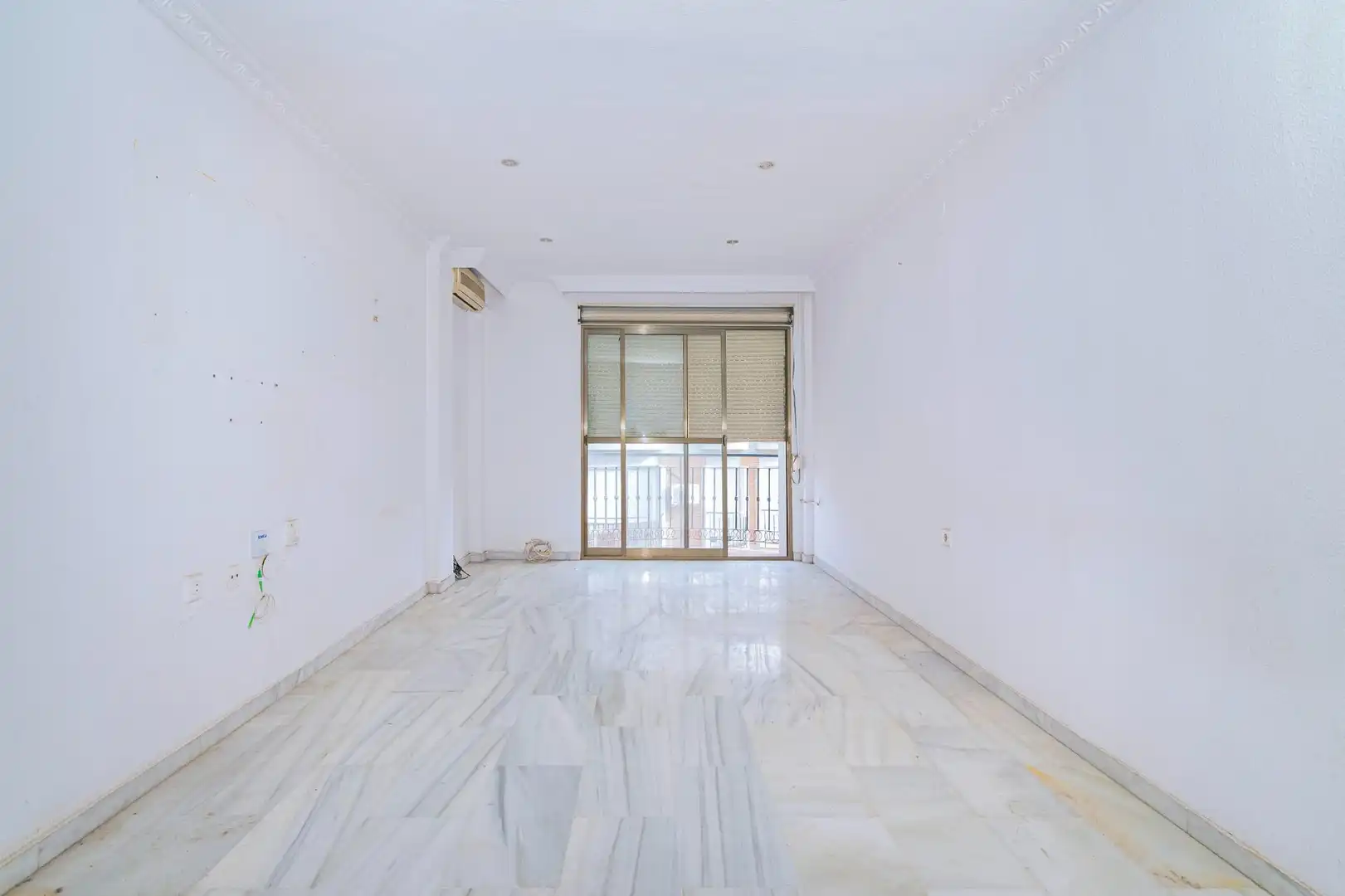 Flat with terrace for sale in Calle Virgen de las Nieves