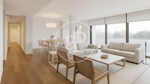 Foto 2 de Piso en venta en C. Julio Caro Baroja, Encinar de los Reyes, La Moraleja