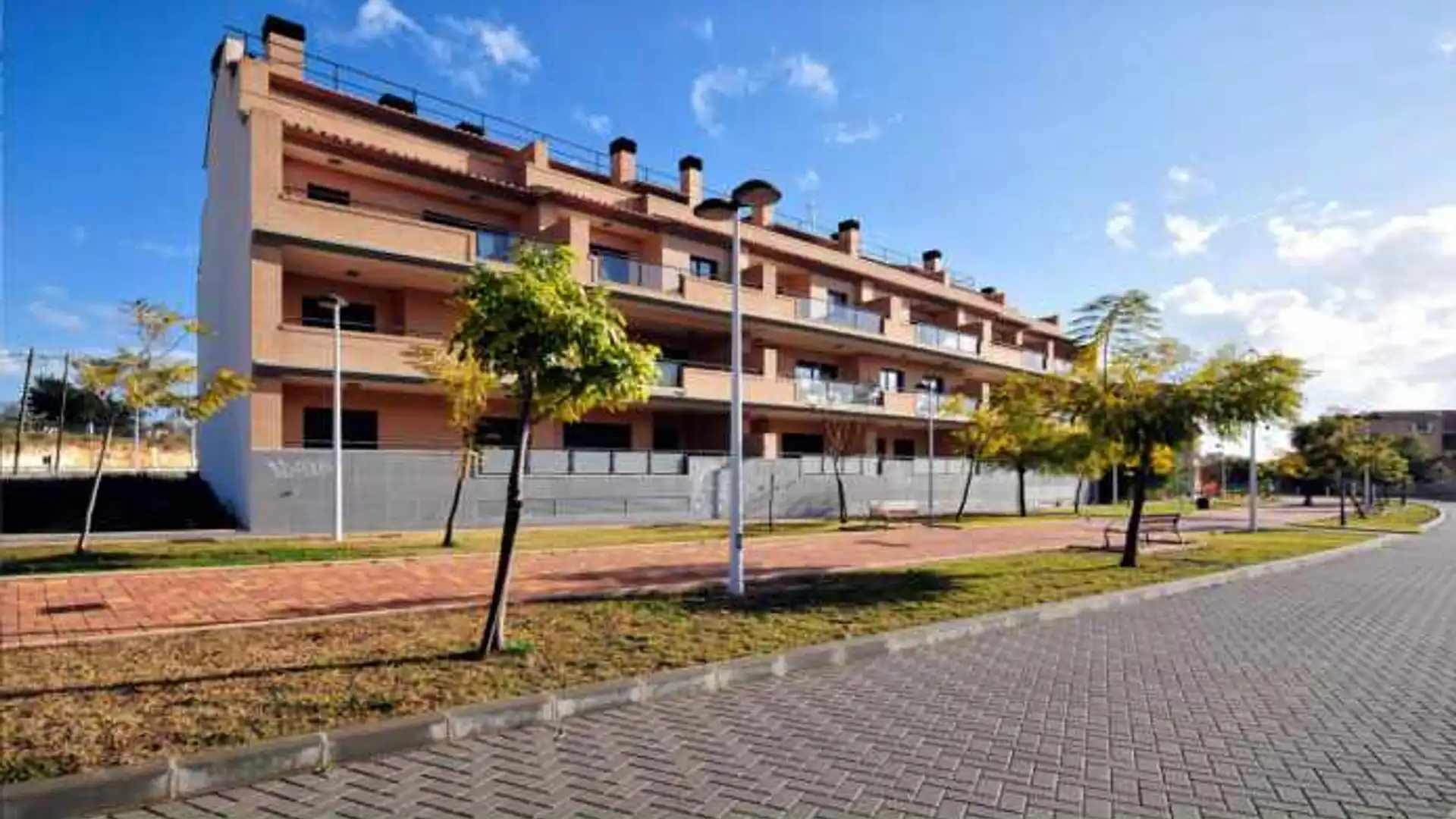 Garaje en venta en C/ San Antonio, Beniarbeig