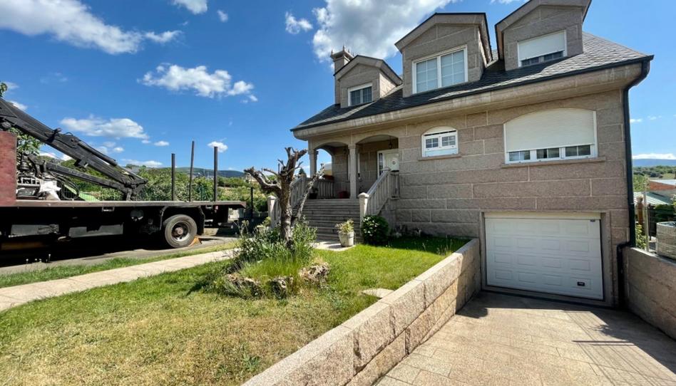 Photo 1 of House or chalet for sale in  Real Cp, 12, Urbanización Patricia - Campo, León