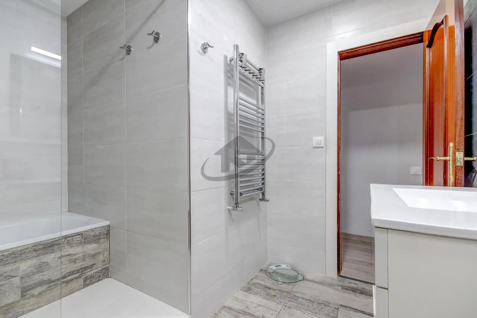 Baño de Ático en venta en Barberà del Vallès con Aire acondicionado, Calefacción y Terraza
