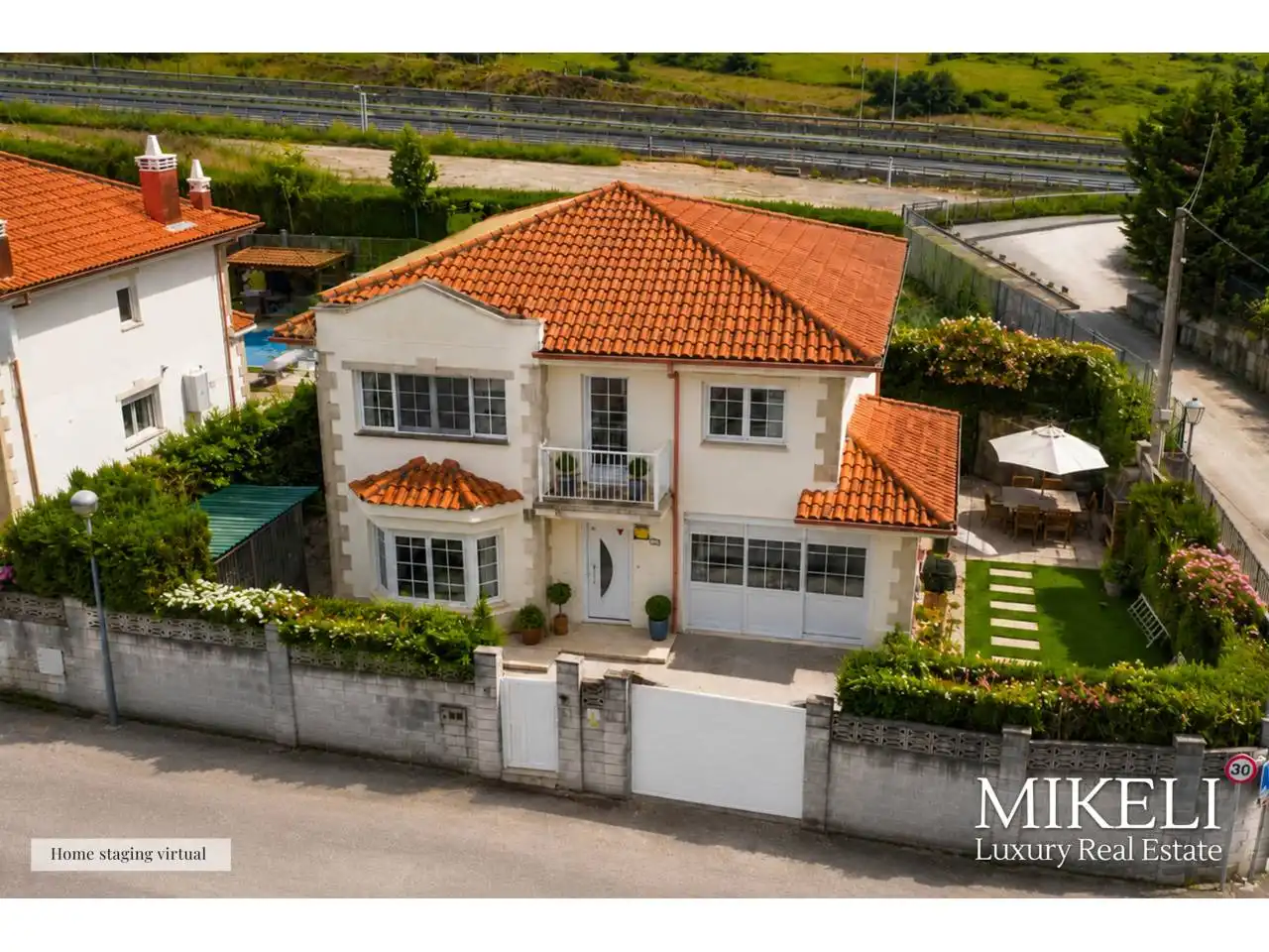 Exterior view of Houses for sale in Piélagos  with Heating, Private garden and Parquet flooring