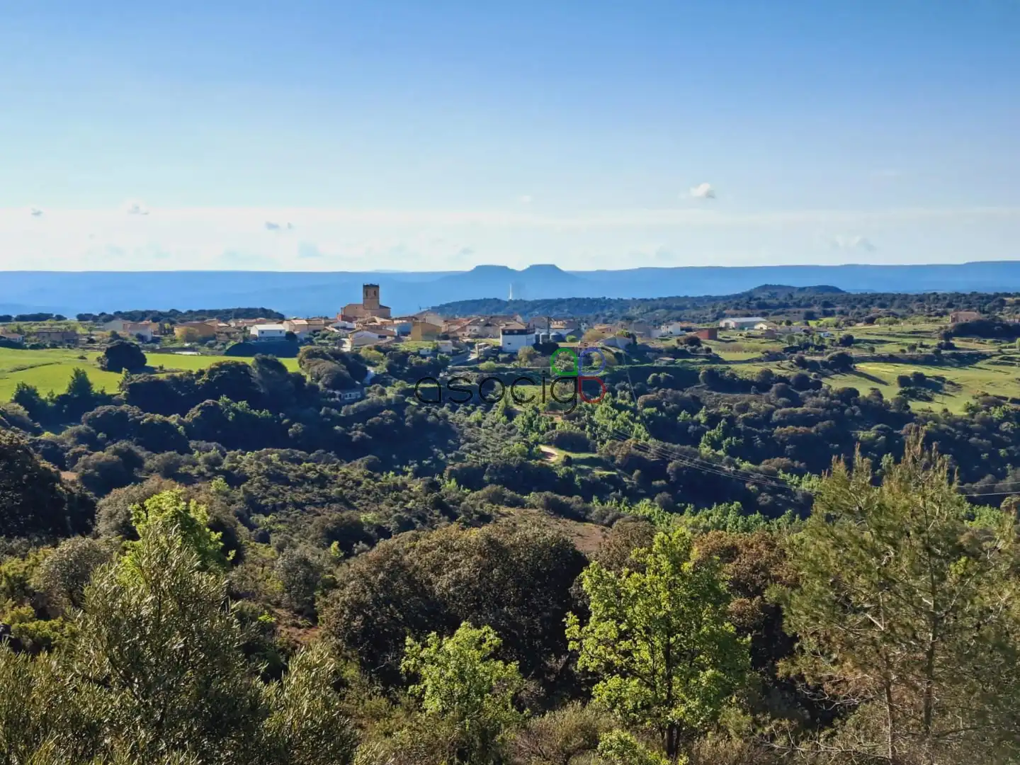 Vista exterior de Casa o chalet en venta en Solanillos del Extremo con Calefacción, Trastero y Piscina