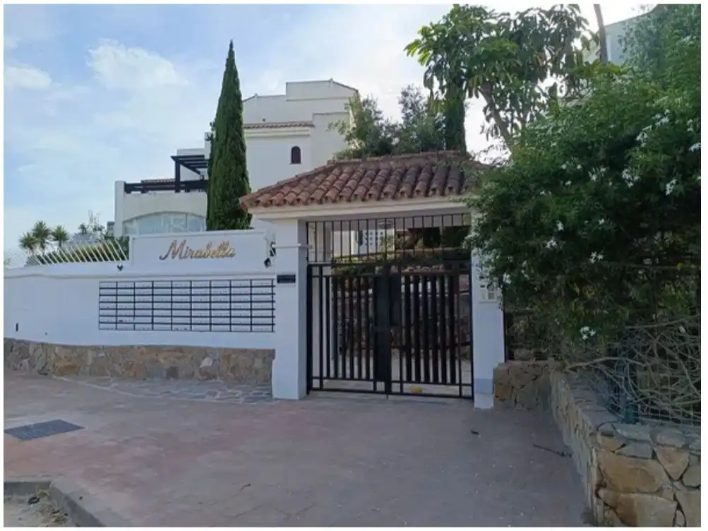 Exterior view of Flat for sale in Doña Julia Golf