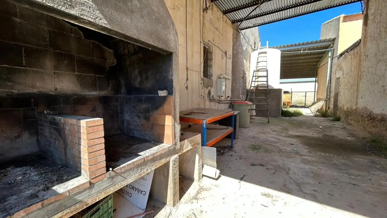 Finca rústica en venda en Tobarra