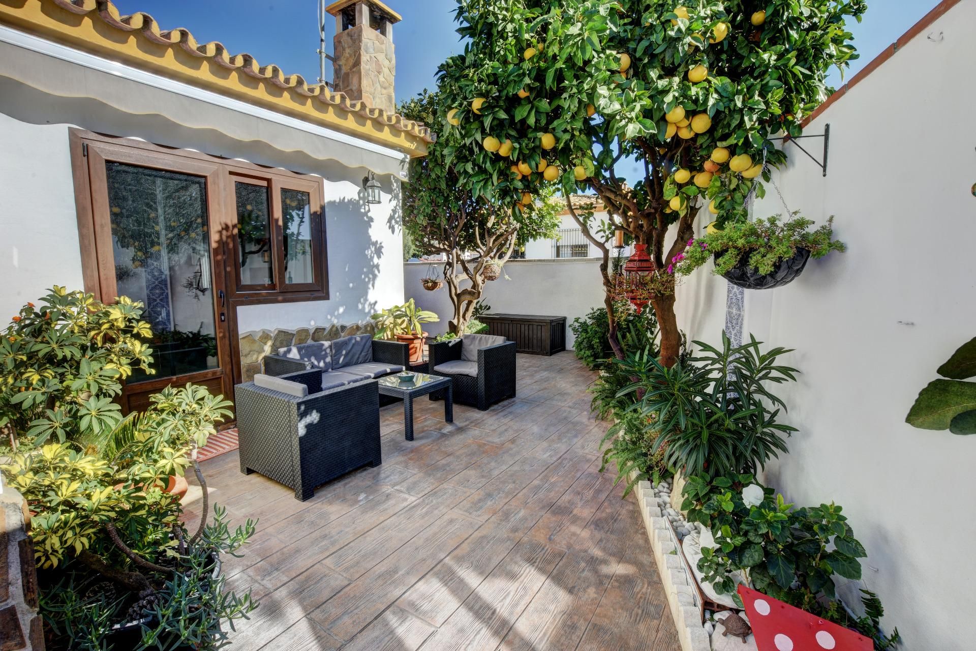 Terrace of House or chalet for sale in Benalmádena  with Air Conditioner, Terrace and Storage room