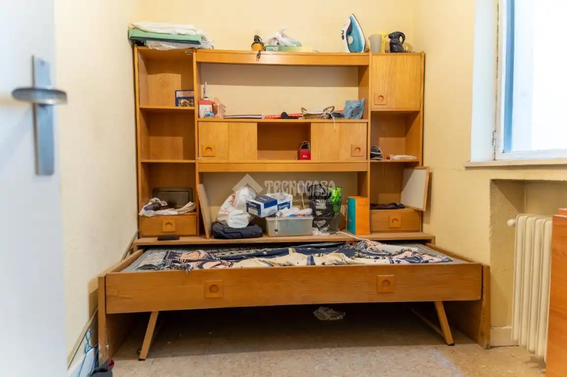 Habitación de Piso en venta en Madrid con Calefacción y Terraza