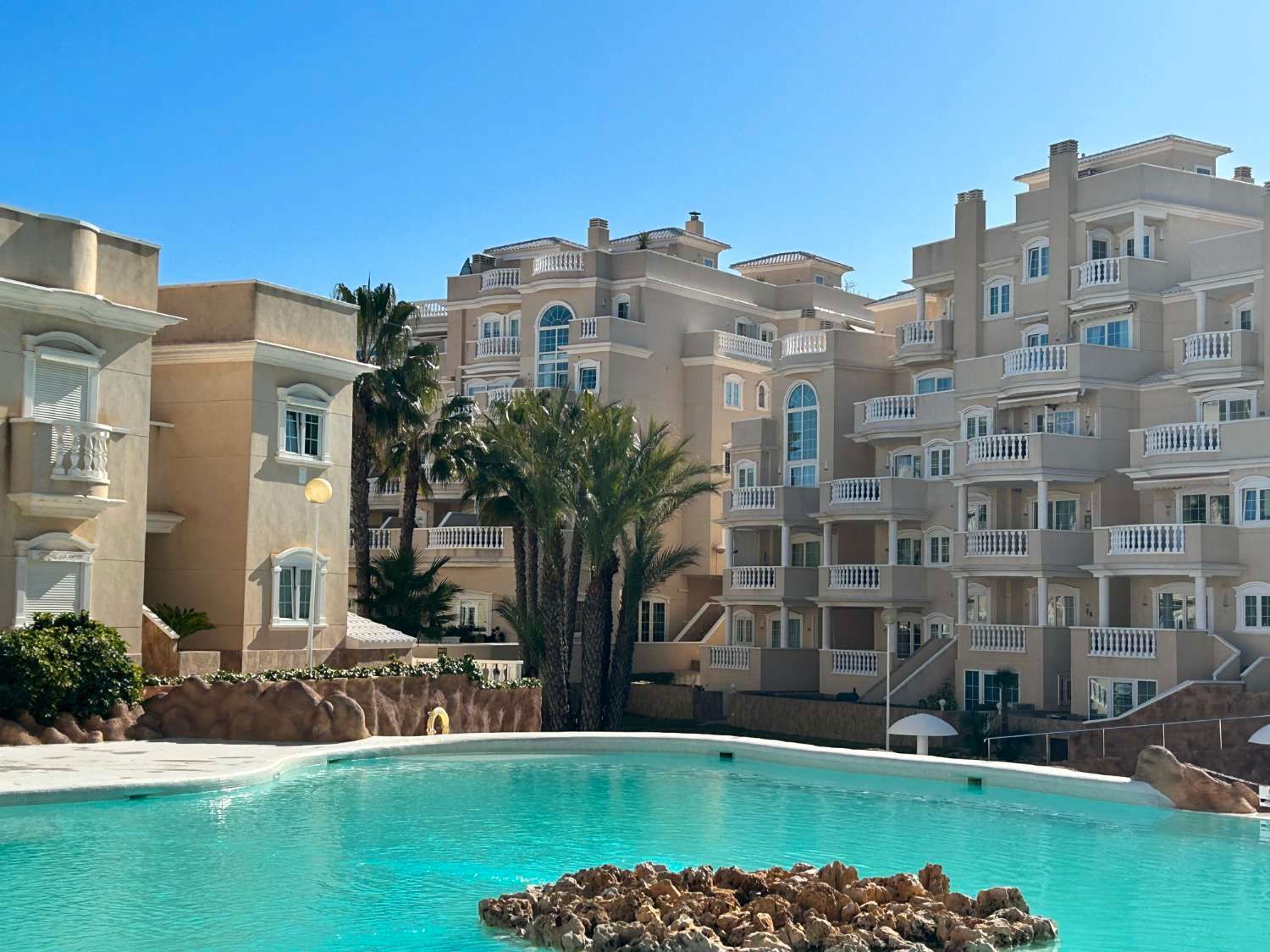 Exterior view of Attic for sale in Guardamar del Segura  with Terrace and Swimming Pool