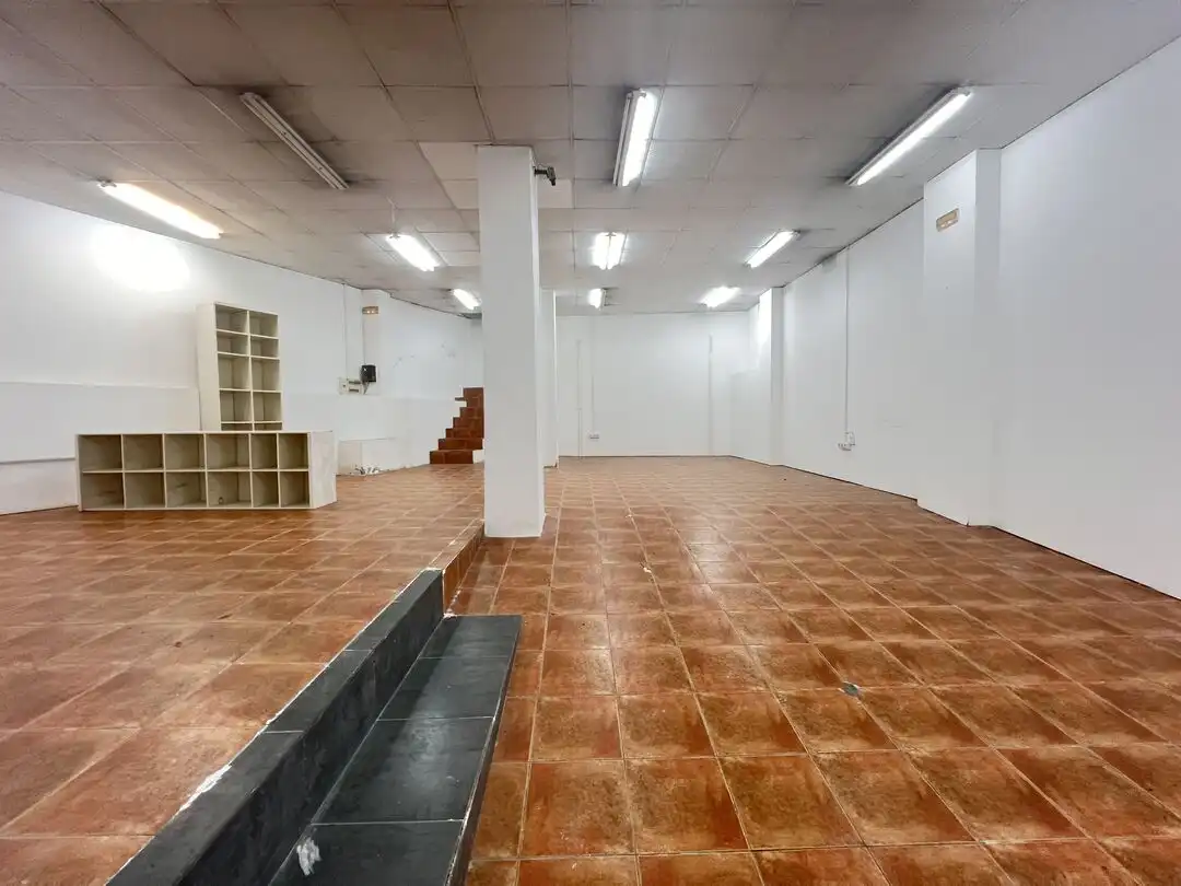 Gewerbefläche zur Miete in Calle Tiboli Kalea, imagen 12