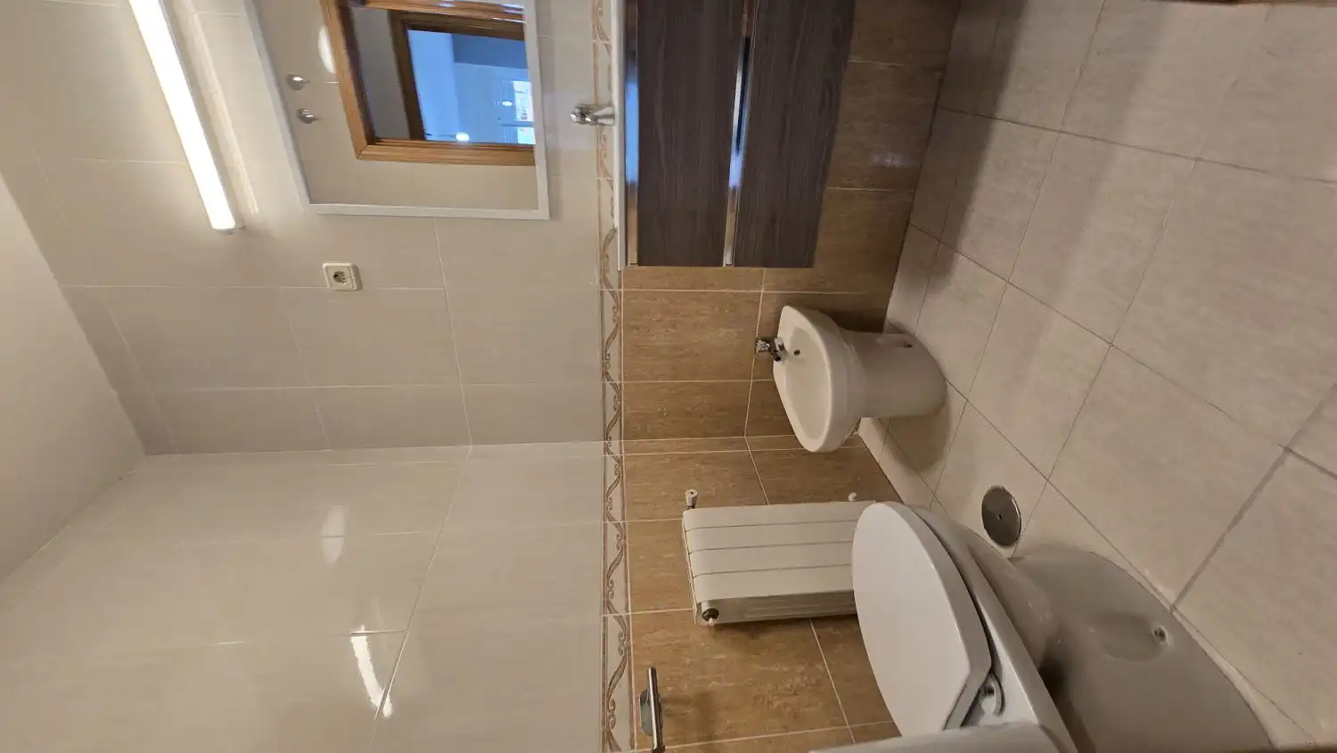 Baño de Piso en venta en Humanes de Madrid con Calefacción y Terraza