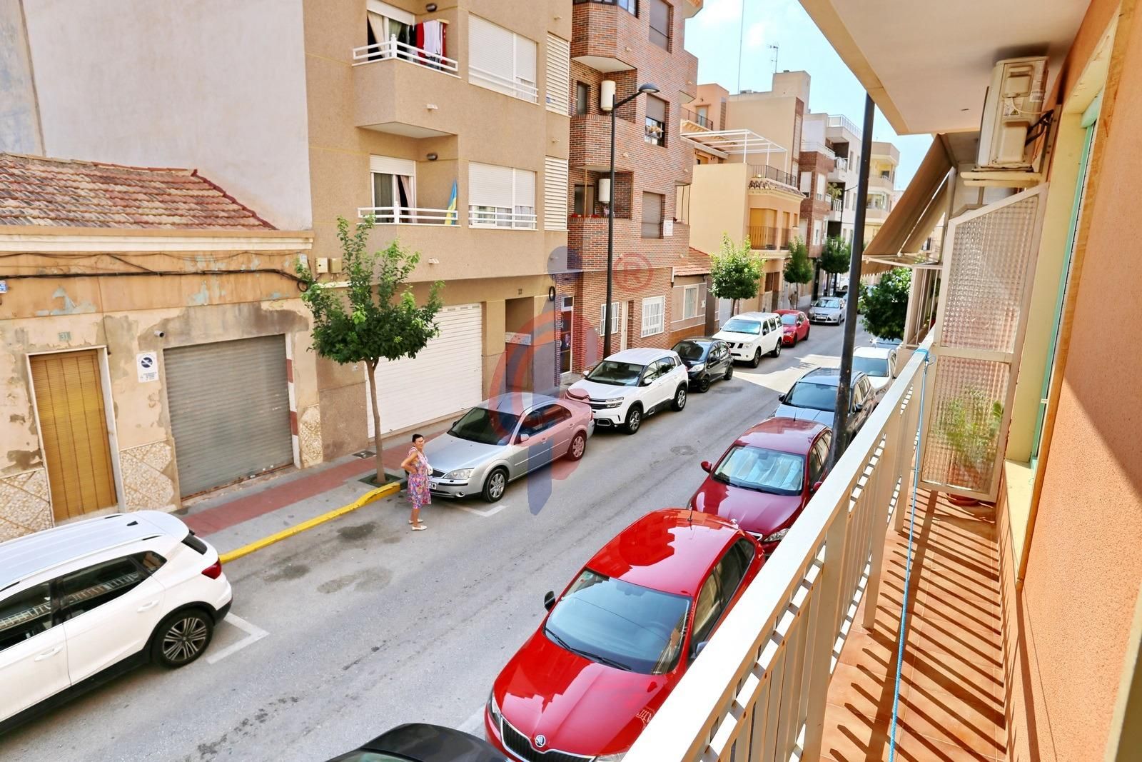 Vista exterior de Apartament en venda en Guardamar del Segura amb Terrassa