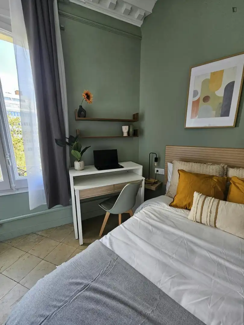 Habitación de Apartamento para compartir en Barcelona con Calefacción, Amueblado y Horno
