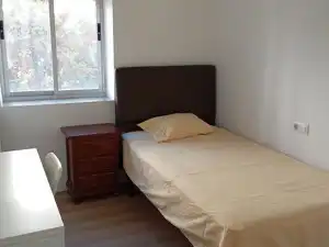 Habitación de Piso de alquiler en Ronda con Amueblado