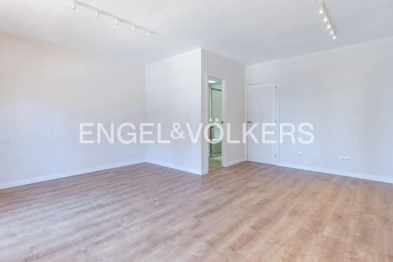Sala d'estar de Casa o xalet de lloguer en Vilassar de Mar amb Calefacció, Jardí privat i Parquet