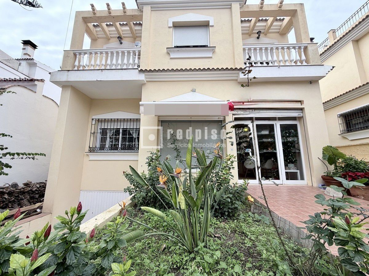 Exterior view of Premises for rent in Málaga Capital  with Air Conditioner