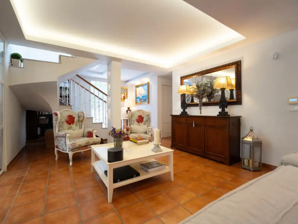 Sala de estar de Casa o chalet en venta en Torrent con Aire acondicionado, Calefacción y Jardín privado