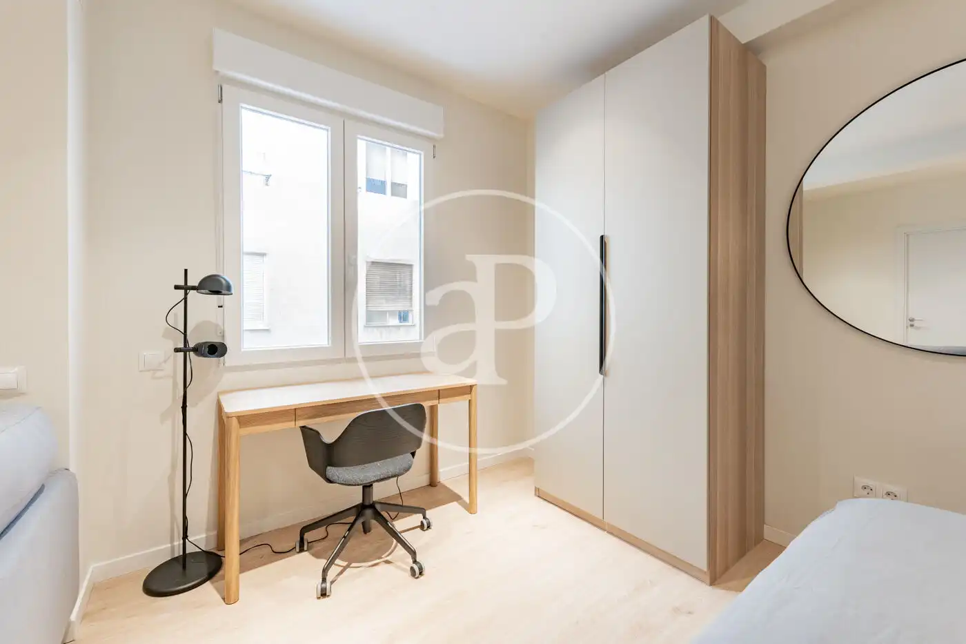 Bedroom of Flat for sale in Madrid  with Air Conditioner, Heating and Storage room