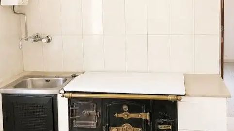Foto 5 de Casa adosada en venda a Calle Doctor García Miranda, 6, Teverga, Asturias