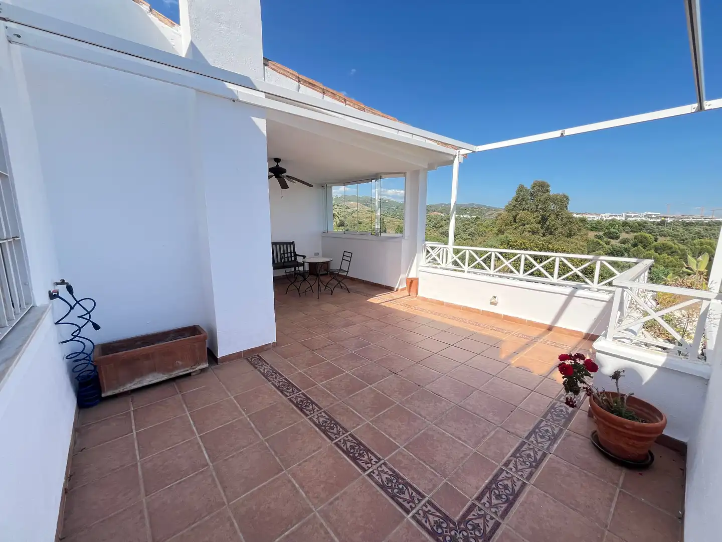 Terraza de Ático de alquiler en Marbella con Aire acondicionado, Calefacción y Terraza